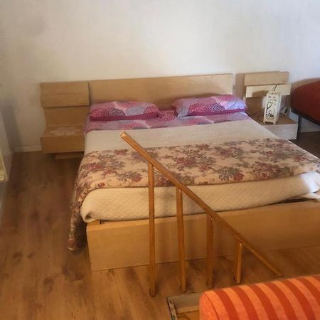 Lovely 1 Room Bedroom Loft, 20 Mins To Bgy Airport Pradalunga Екстер'єр фото